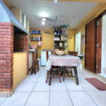 Casa próximo da praia com 3 dormitórios à venda, 128 m² por R$ 1.300.000 - Pompéia - Santos/SP