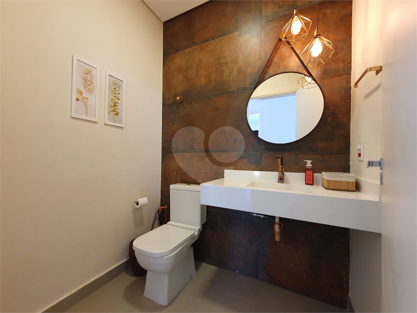 Casa à venda com 6 quartos, sendo 5 suítes, no condomínio Jardim Primavera, Louveira - SP