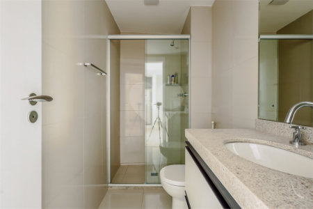 Apartamento à venda ou para alugar com 1 quarto em Vila Gertrudes, São Paulo, SP