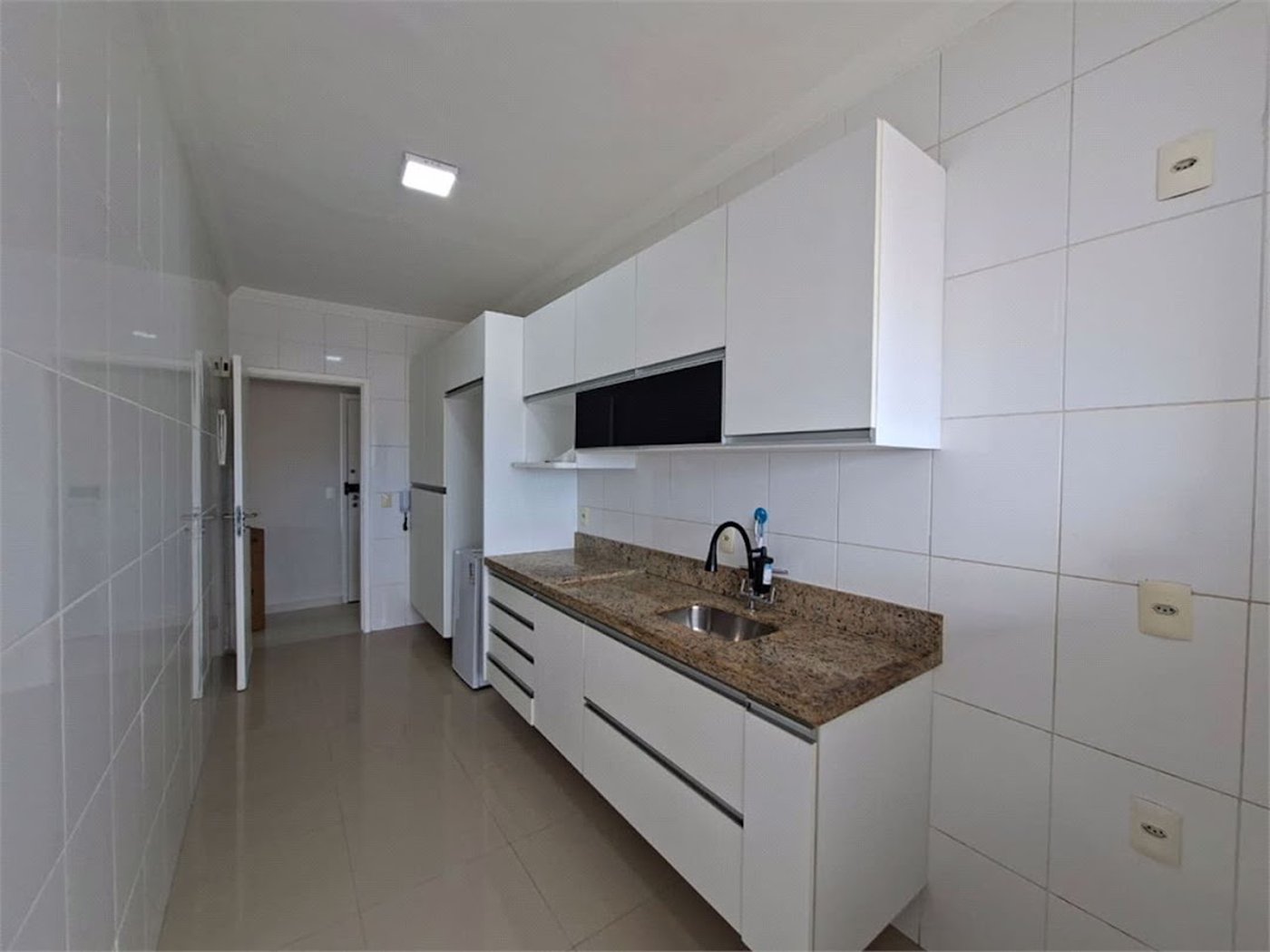 Apartamento Residencial à venda, Ponta da Praia, Santos - AP1741.