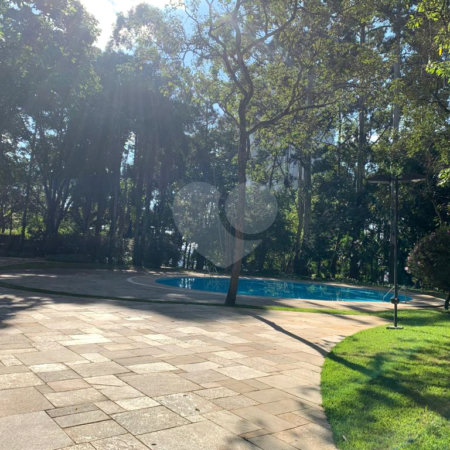 Apartamento à venda com 4 suítes em Vila Suzana, São Paulo, SP