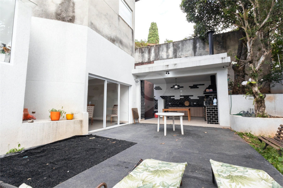 Casa à venda com 4 suítes no condomínio Villa Castanheira, São Paulo - SP