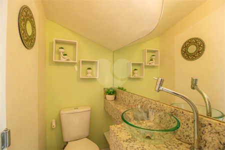 Casa à venda com 2 suítes no condomínio Residencial Living Sabara, São Paulo - SP