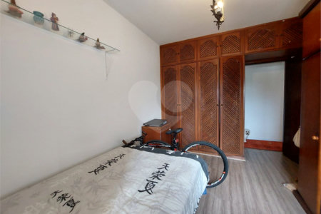 Apartamento à venda com 3 quartos, sendo 1 suíte, em Perdizes, São Paulo, SP