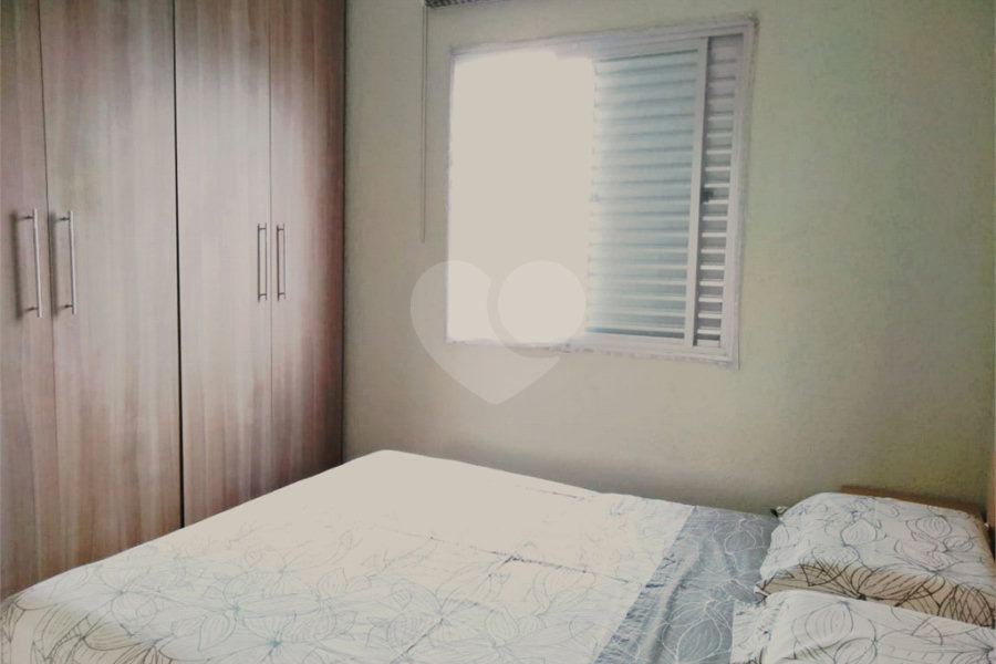 Apartamento à venda com 2 quartos em Parque Vitória, São Paulo, SP