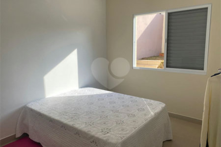 Casa à venda com 3 quartos, sendo 1 suíte, no condomínio Terras de Santa Adelia, Vargem Grande Paulista - SP