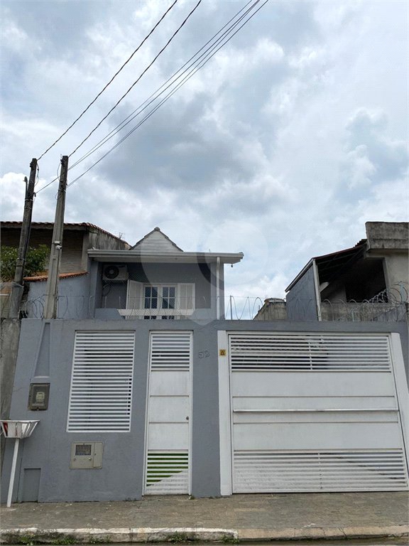 Casa à venda com 3 quartos, sendo 1 suíte, em Jardim Márcia, Suzano, SP