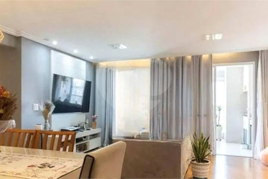 Apartamento à venda com 3 quartos, sendo 1 suíte, em Saúde, São Paulo, SP