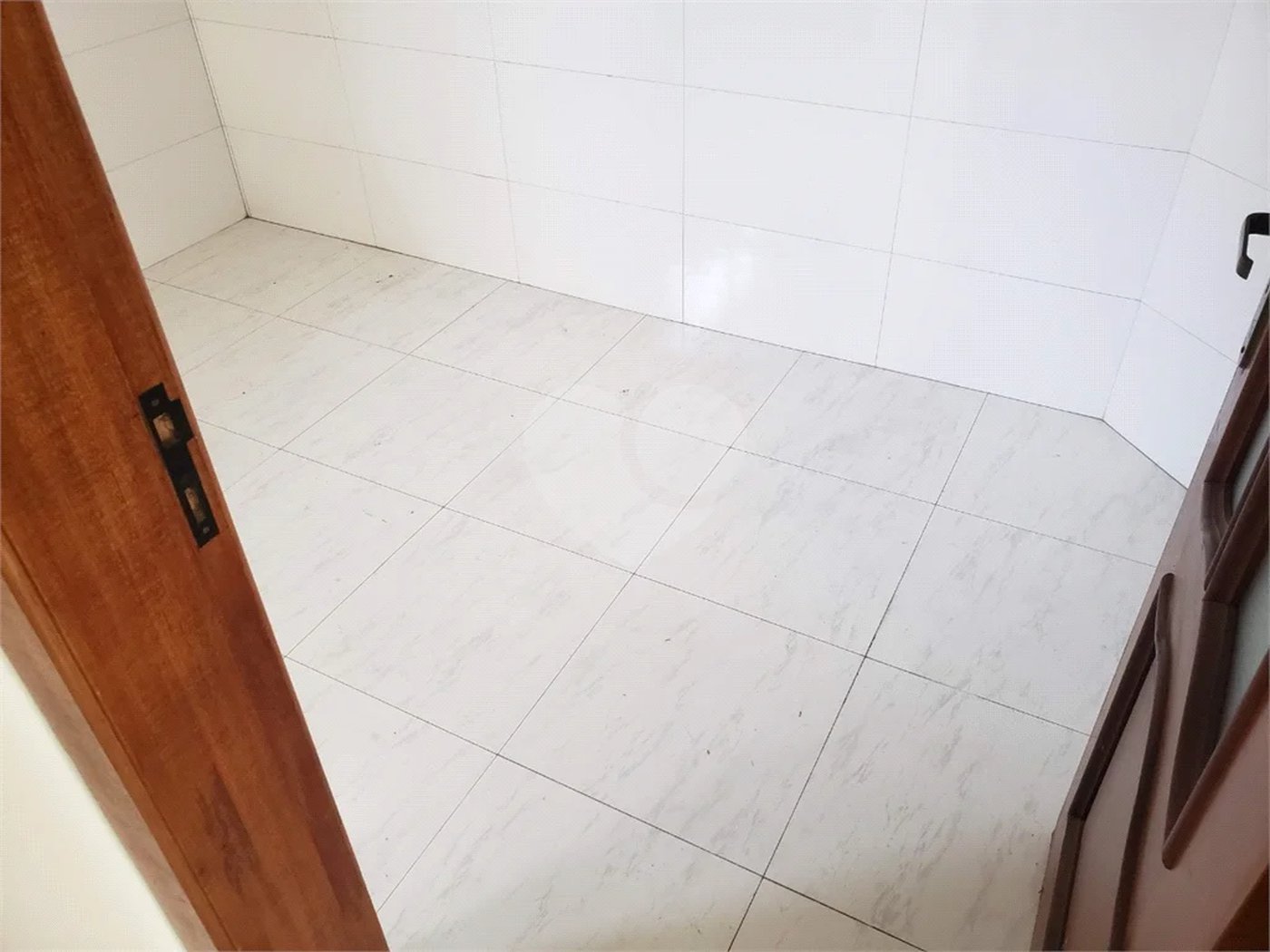 Casa à venda com 3 suítes em Parada Inglesa, São Paulo, SP