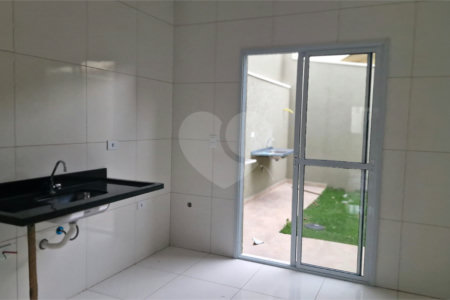 Casa à venda com 2 suítes em Jardim Sarah, São Paulo, SP