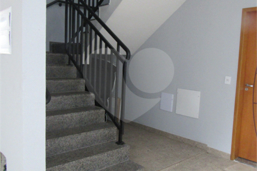 Apartamento à venda com 2 quartos em Horto, São Paulo, SP