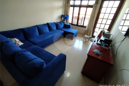 Casa à venda com 3 quartos, sendo 1 suíte,  no condomínio Sibelyus, Mogi das Cruzes - SP
