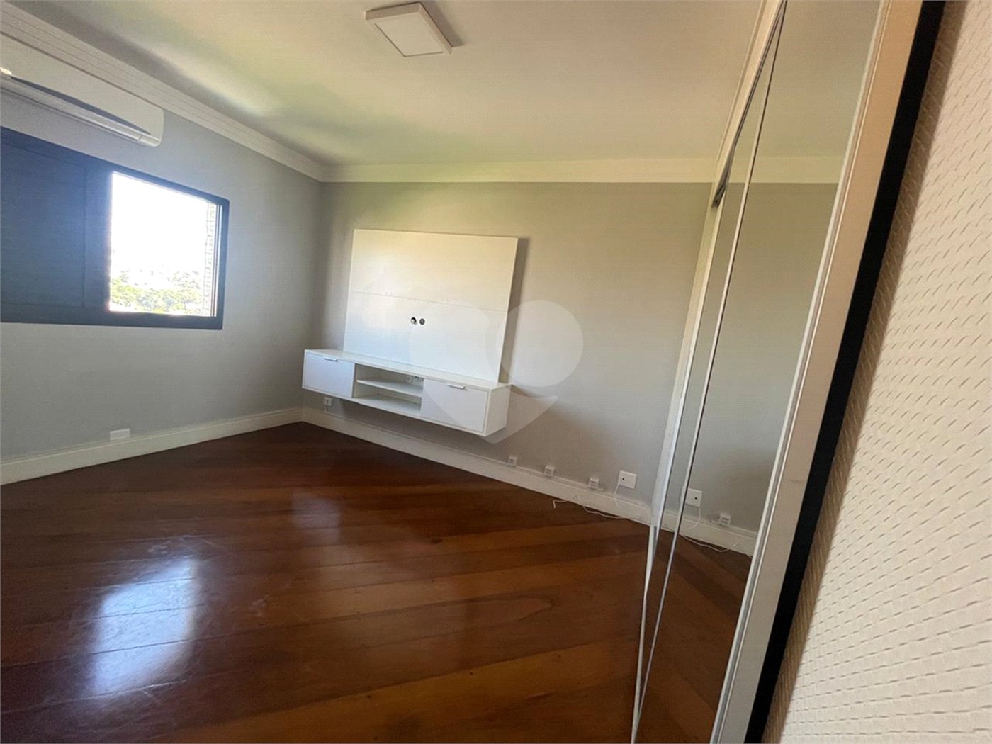 Apartamento à venda com 3 suítes no Centro, Sorocaba, SP