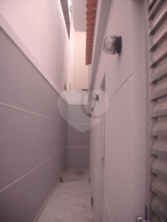 Sobrado à venda com 2 suítes em Vila Irmãos Arnoni, São Paulo, SP