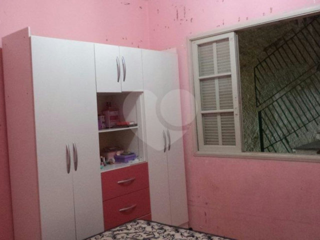 Sobrado à venda com 2 quartos em Tremembé, São Paulo, SP