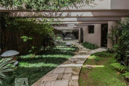 Apartamento à venda ou para alugar com 3 suítes em Jardim Fonte do Morumbi, São Paulo, SP