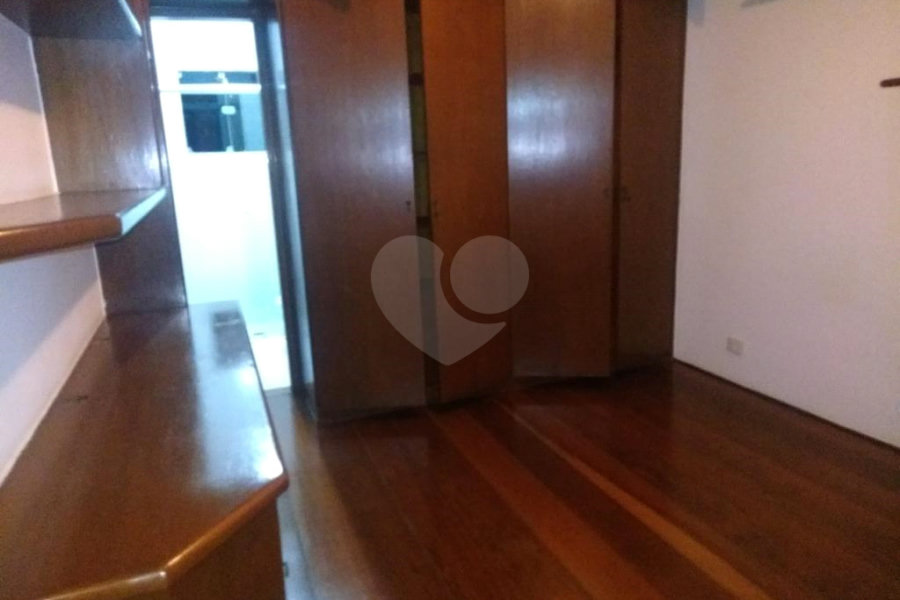 Sobrado à venda com 3 suítes em Tremembé, São Paulo, SP