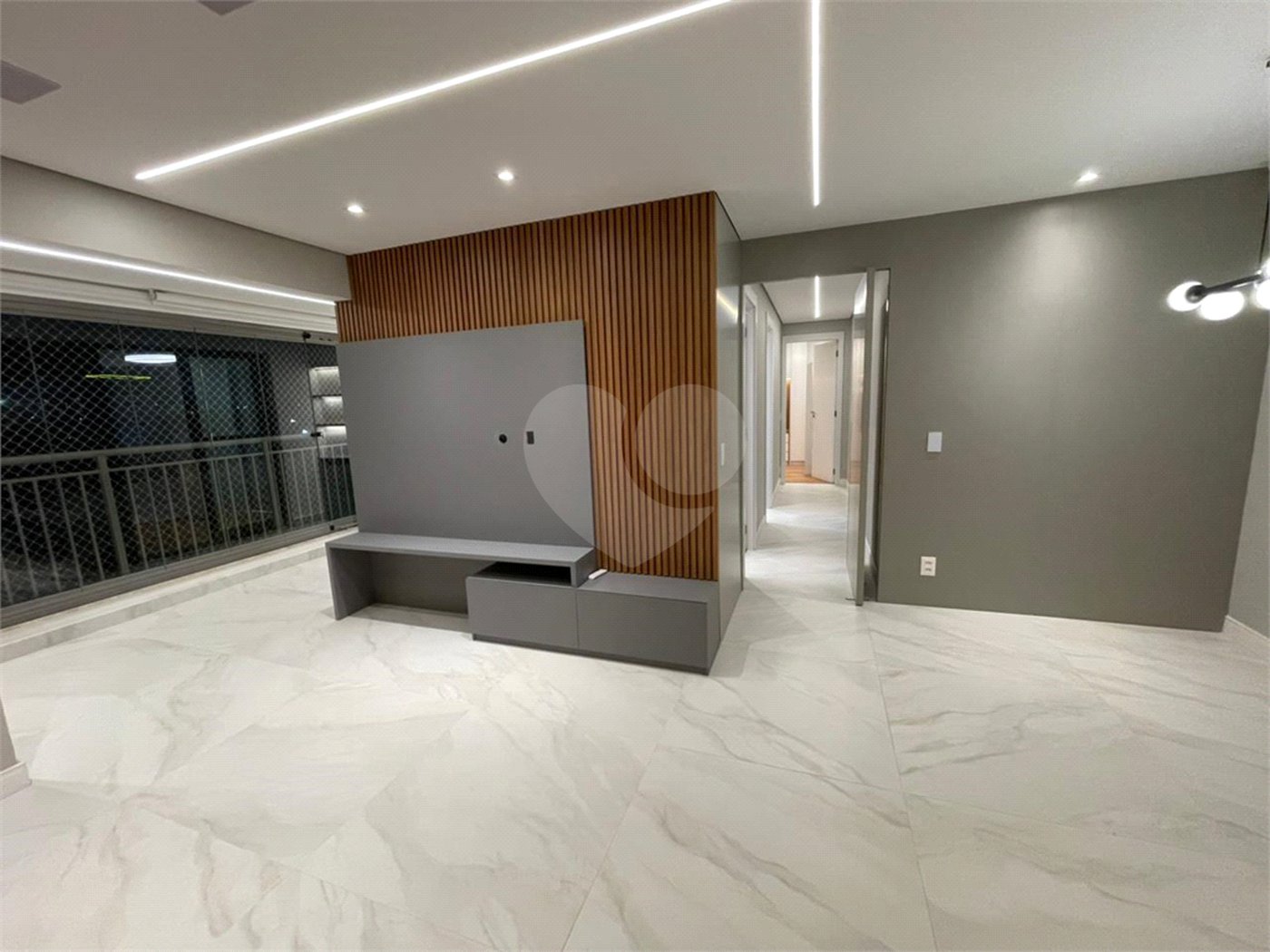 Apartamento à venda ou para alugar com 3 quartos, sendo 1 suíte, em Barra Funda, São Paulo, SP