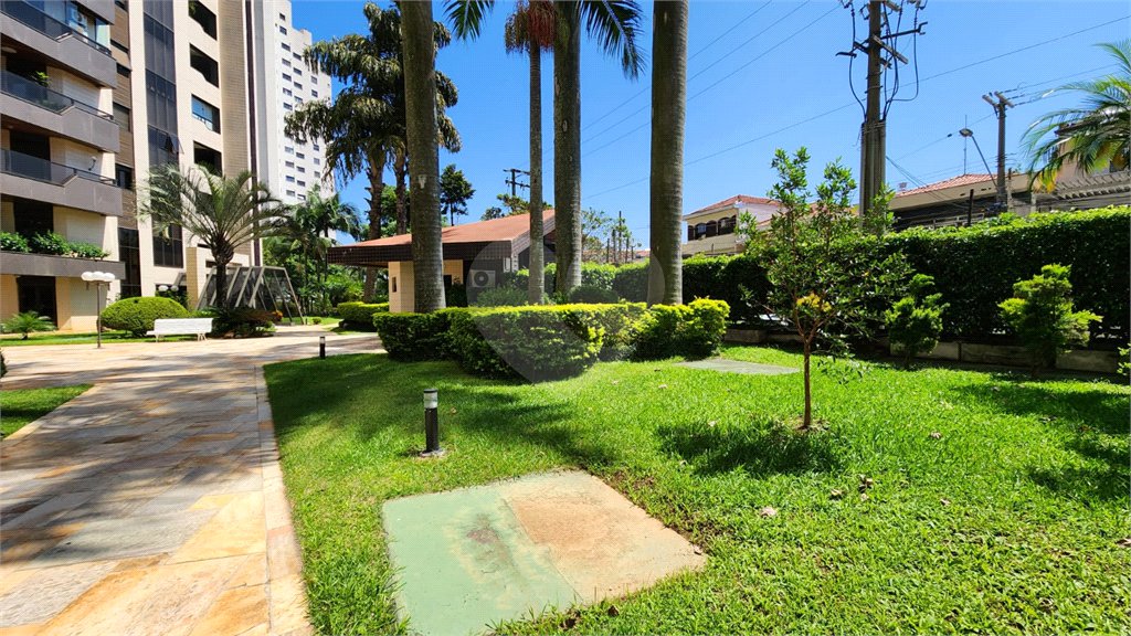 Apartamento à venda com 4 suítes em Bosque da Saúde, São Paulo, SP