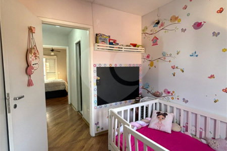 Casa à venda com 3 quartos, sendo 1 suíte, no condomínio Residencial Villa Felicitá Ii, São Paulo - SP