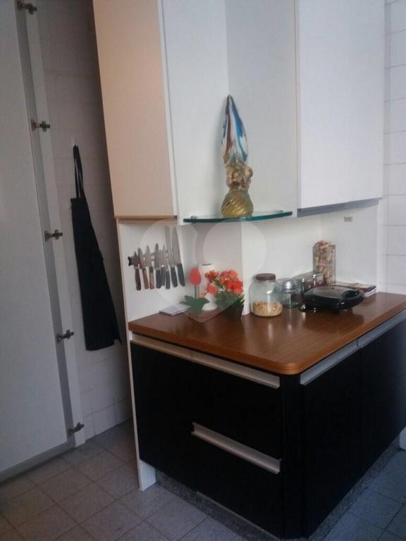 Apartamento à venda com 3 quartos, sendo 1 suíte,  em Vila Morumbi, São Paulo, SP