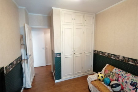 Apartamento à venda com 3 quartos, sendo 1 suíte, em Jardim Paulista, São Paulo, SP