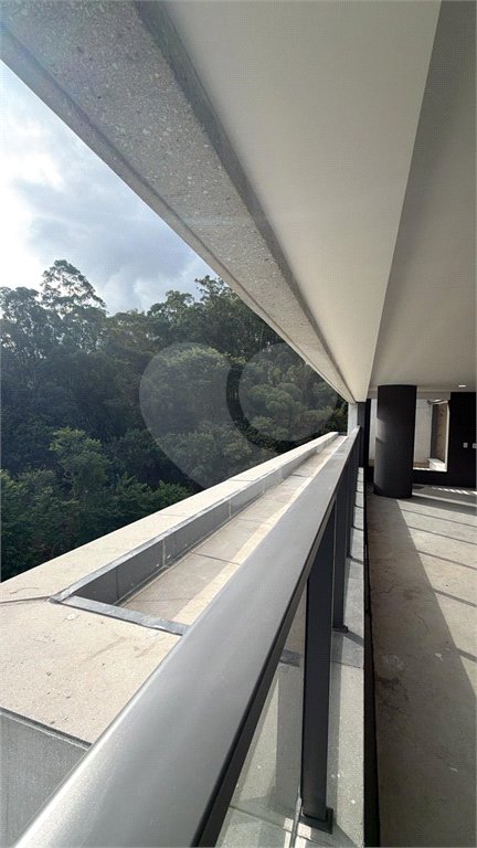 Apartamento à venda com 4 suítes em Vila Cordeiro, São Paulo, SP