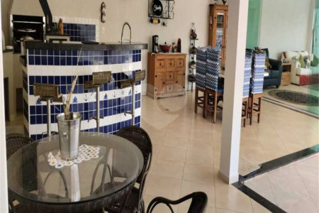 Chácara à venda com 4 suítes em Terras de Itaici, Indaiatuba, SP