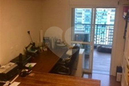 Apartamento à venda com 3 suítes em Campo Belo, São Paulo, SP