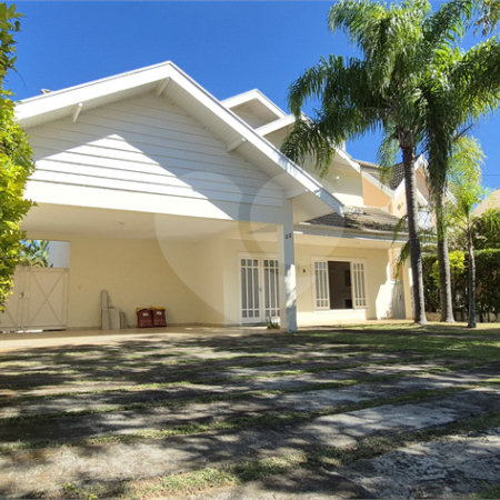 Casa à venda ou para alugar com 3 suítes no condomínio Jardim Theodora, Itu - SP