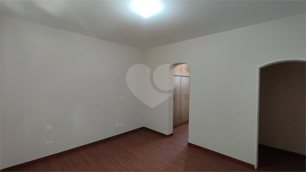 Apartamento de 3 dormitórios à Venda - Jardim Bethânia