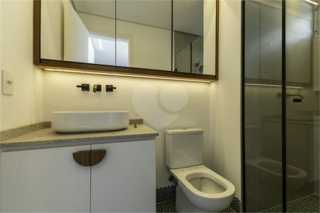 Apartamento à venda ou para alugar com 3 suítes em Água Branca, São Paulo, SP