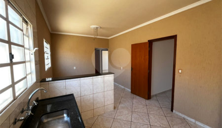 Casa à venda com 3 quartos, sendo 1 suíte,  em Jardim Fogaça, Itapetininga, SP