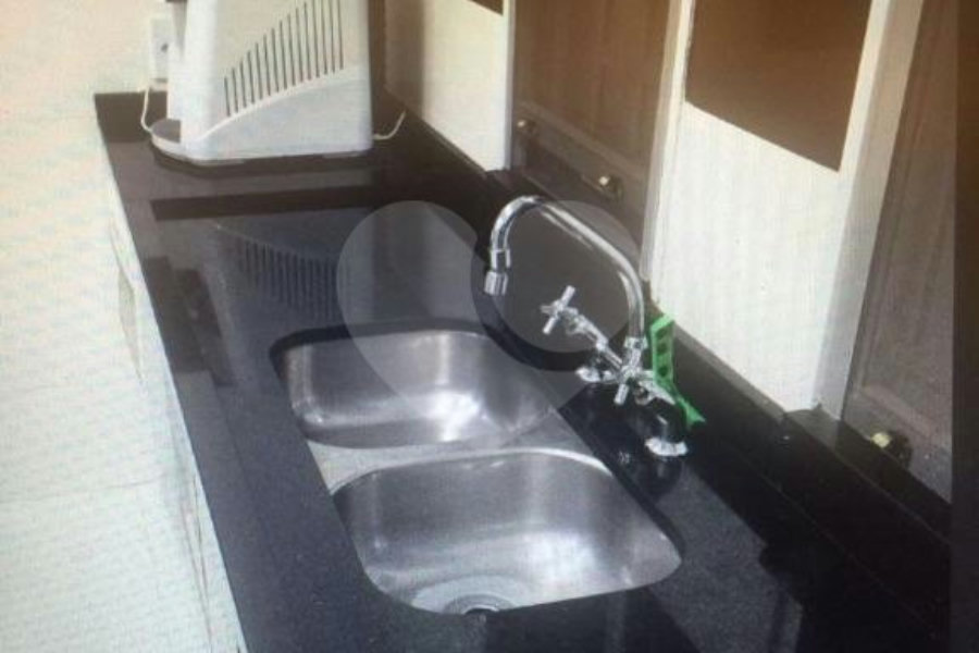 Sobrado à venda com 4 quartos, sendo 2 suítes, em Jaraguá, São Paulo, SP