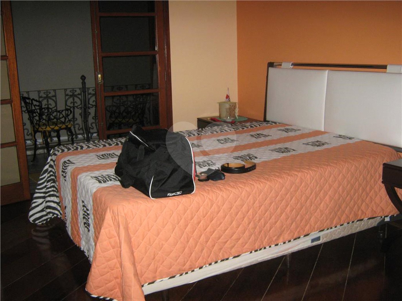 Casa à venda com 4 quartos, sendo 2 suítes, no condomínio Estância Marambaia, Vinhedo - SP