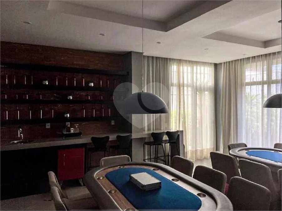 Apartamento à venda com 2 quartos, sendo 1 suíte, em Vila Olímpia, São Paulo, SP