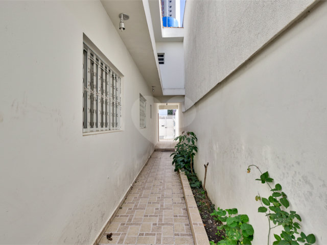 Casa à venda com 3 quartos, sendo 1 suíte,  em Santo Amaro, São Paulo, SP