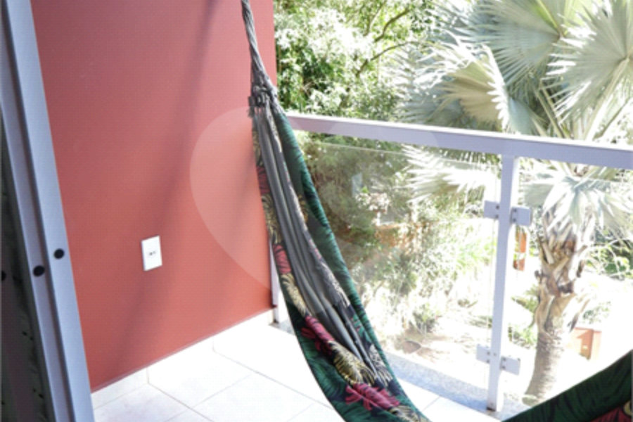Casa à venda com 3 suítes no condomínio Parque Imperial da Cantareira, Mairiporã - SP