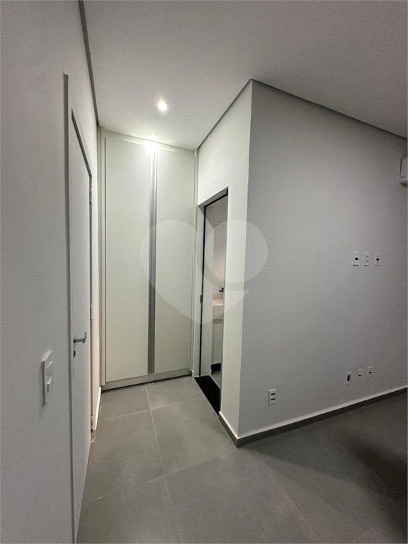 Casa à venda com 5 suítes no condomínio Riviera Santa Cristina Iii, Itaí - SP
