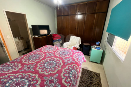 Casa Térrea à venda com 5 quartos, sendo 2 suítes, em Tucuruvi, São Paulo, SP