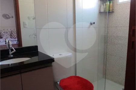 Casa à venda com 2 suítes em Chora Menino, São Paulo, SP