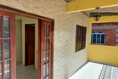 Casa à venda com 3 quartos, sendo 1 suíte, em Campo Grande, Rio de Janeiro, RJ