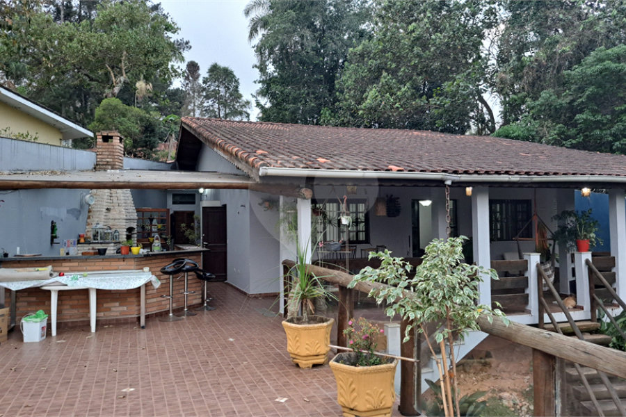Casa à venda com 3 quartos, sendo 1 suíte, em Chácara Arantes, Mairiporã, SP