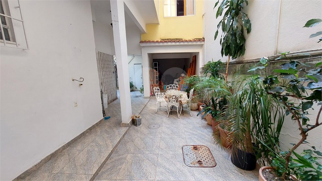 Casa à venda com 6 quartos, sendo 3 suítes, em Grajaú, Rio de Janeiro, RJ