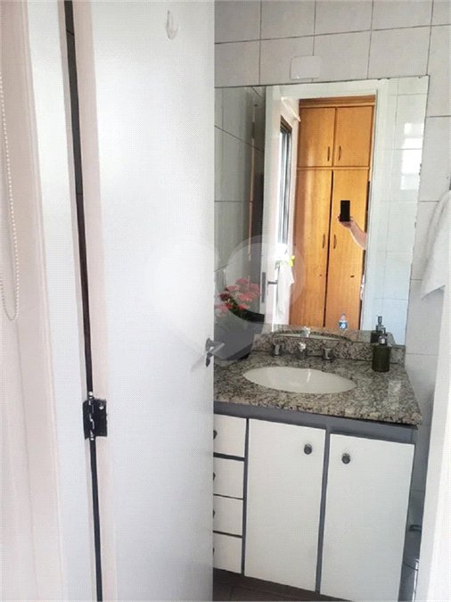 Apartamento à venda com 2 suítes em Vila Firmiano Pinto, São Paulo, SP