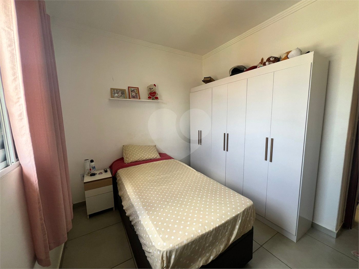 Casa à venda com 2 quartos, sendo 1 suíte, em Vila Barão, Sorocaba, SP