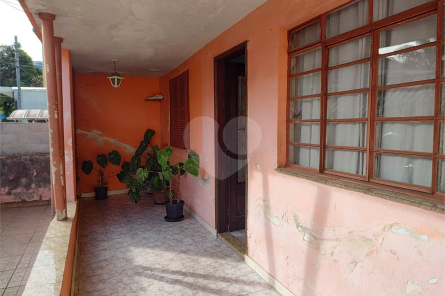 Casa à venda com 4 quartos em Santana, São Paulo, SP