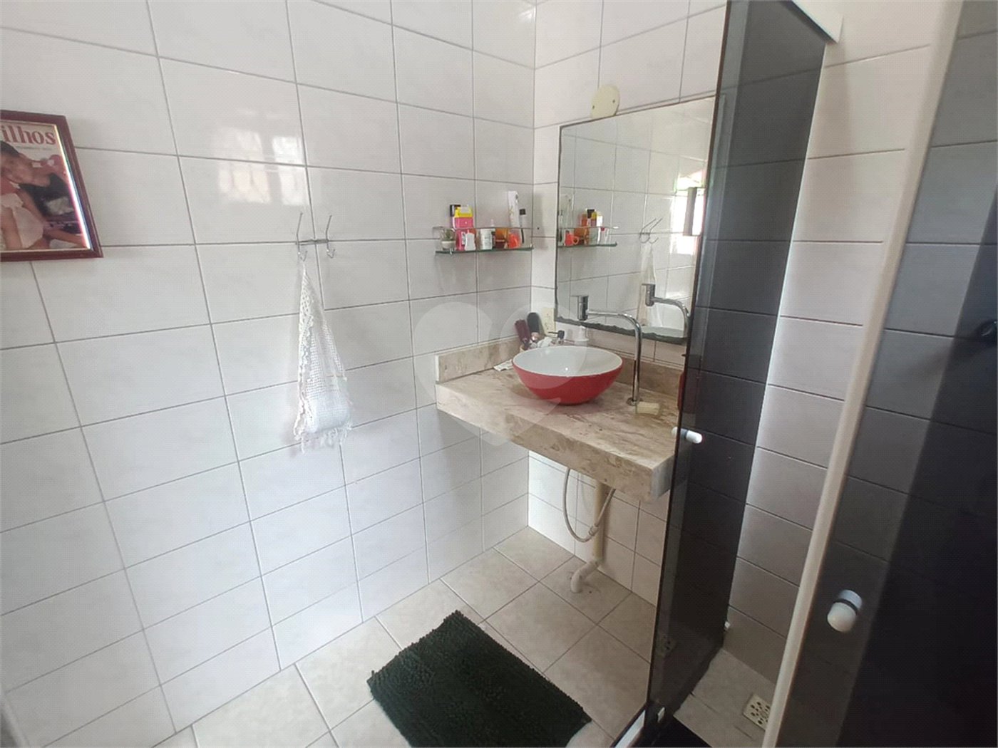Casa à venda com 2 quartos, sendo 1 suíte, no condomínio Parque Central, Rio de Janeiro - RJ