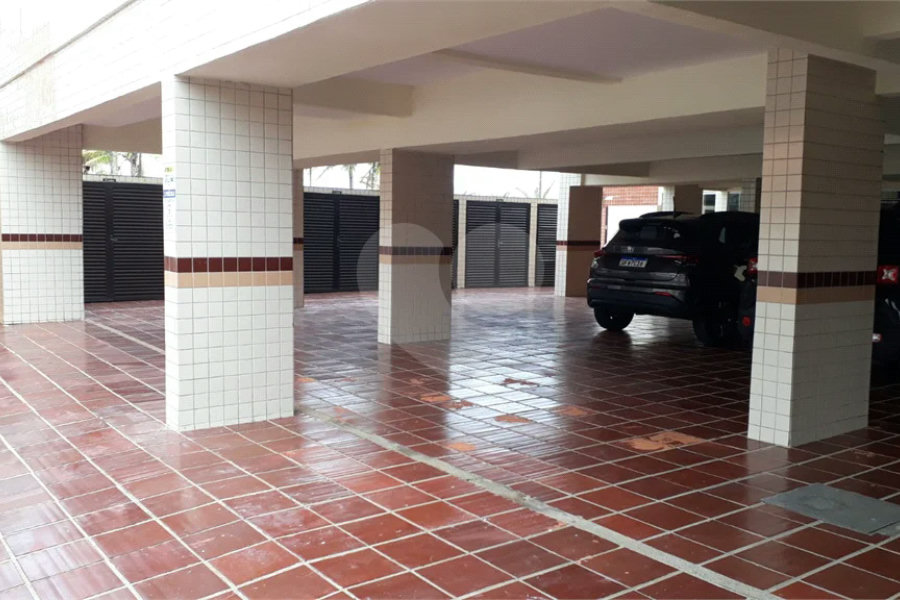 Apartamento à venda com 2 quartos, sendo 1 suíte, em Caiçara, Praia Grande, SP
