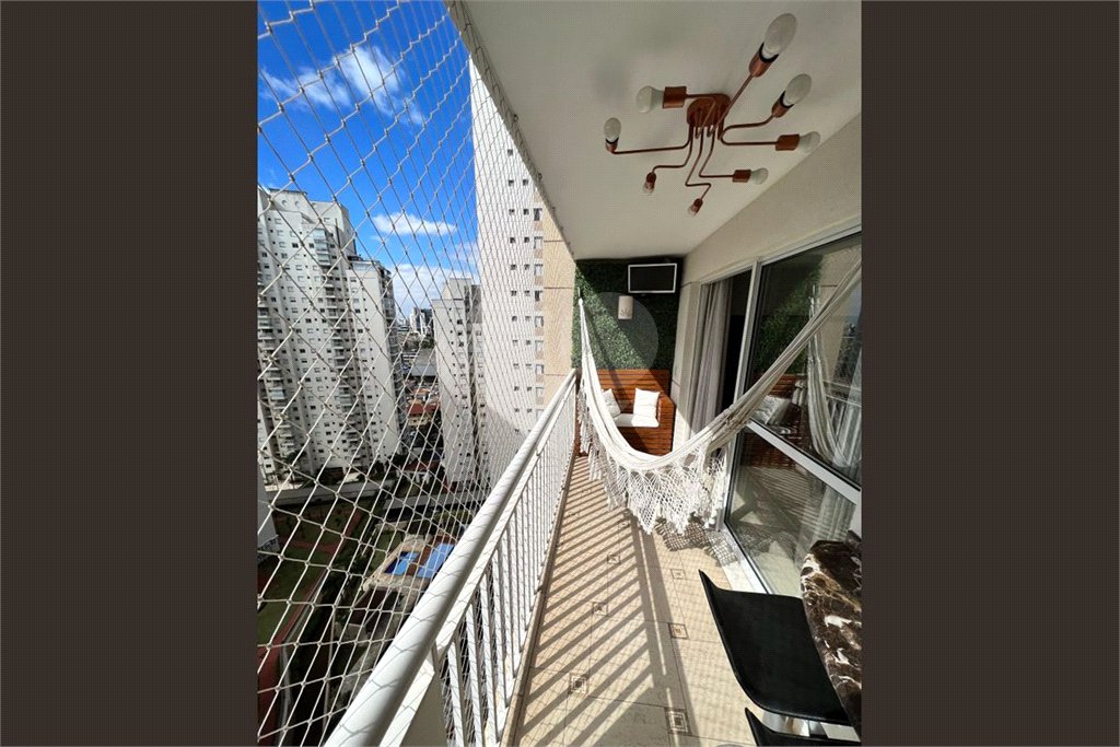 Apartamento à venda com 2 quartos, sendo 1 suíte, em Água Branca, São Paulo, SP